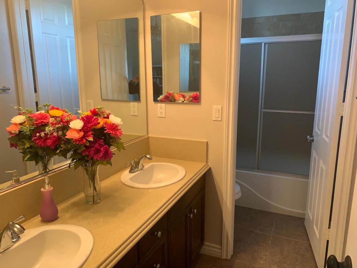 Luxhome Rooms In Mansion Riverside Bagian luar foto